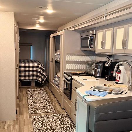 Private Cozy R/V , For Your Enjoyment Tamiami Exterior foto