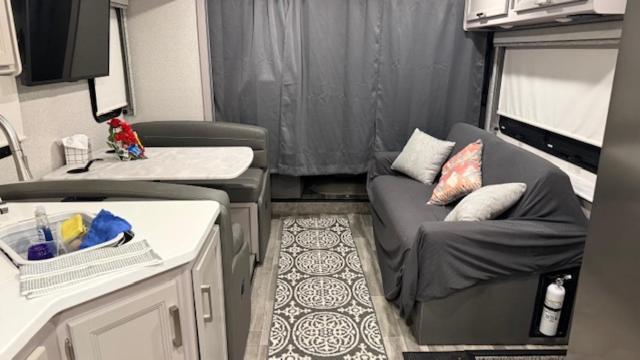 Private Cozy R/V , For Your Enjoyment Tamiami Exterior foto